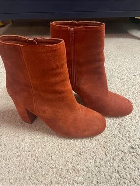Urban Outfitters Rust Suede Block Heel Ankle Boots